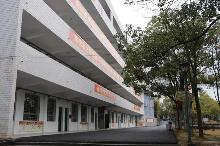 茶陵职业中等专业学校新校区，茶陵县职业中等专业地址电话？-第3张图片-职教招生网