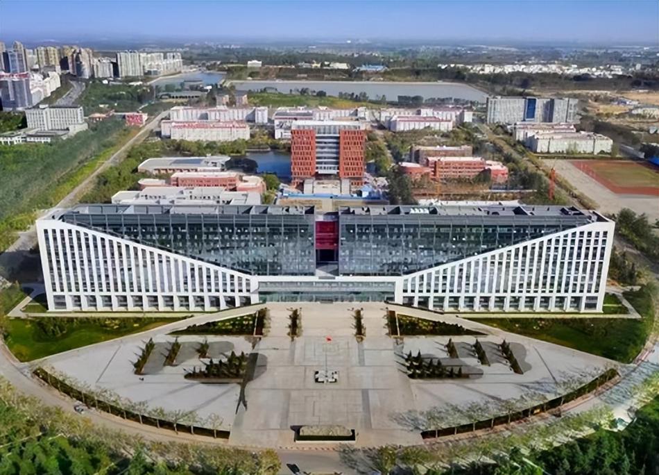 消息工程大学?信息工程大学官方网站?-第2张图片-职教招生网 消息工程大学?信息工程大学官方网站?-第2张图片-职教招生网