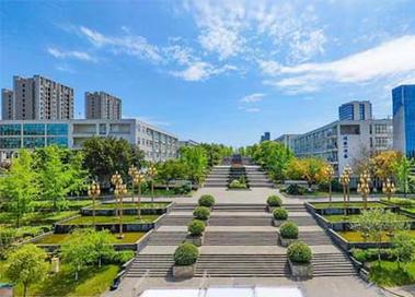 成都工业职业技术学校面积，成都工业职业技术学校校区-第2张图片-职教招生网