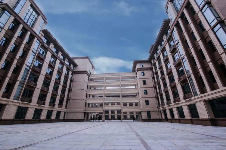 宜昌市机电工程学校属于哪个区,湖北省宜昌市机电工程学校官方网站?-第4张图片-职教招生网 宜昌市机电工程学校属于哪个区,湖北省宜昌市机电工程学校官方网站?-第4张图片-职教招生网