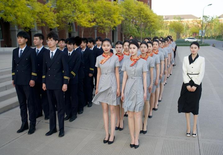 今年航空空乘专业,2021年空乘专业?-第2张图片-职教招生网 今年航空空乘专业,2021年空乘专业?-第2张图片-职教招生网