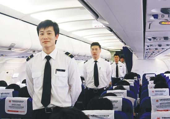 男生读航空服务专业怎么样，航空服务专业男生从事什么工作？