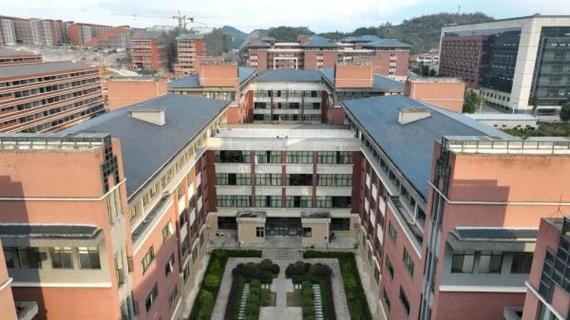 电子商务学校电话,电子商务学校是干什么的?-第6张图片-职教招生网 电子商务学校电话,电子商务学校是干什么的?-第6张图片-职教招生网