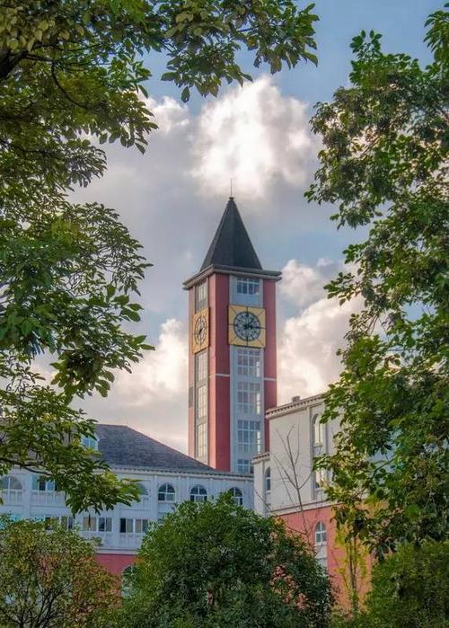 郫都区四川商务学校,郫县商务学校?-第5张图片-职教招生网 郫都区四川商务学校,郫县商务学校?-第5张图片-职教招生网